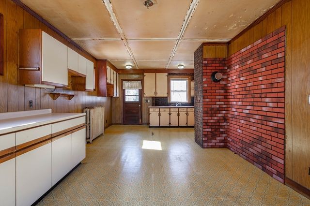 34 Summer St, Saugus, MA 01906