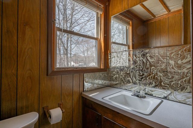 34 Summer St, Saugus, MA 01906