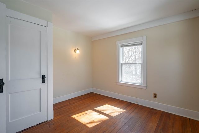 34 Summer St, Saugus, MA 01906