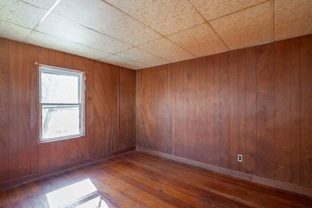 34 Summer St, Saugus, MA 01906