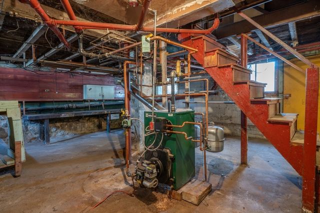 34 Summer St, Saugus, MA 01906