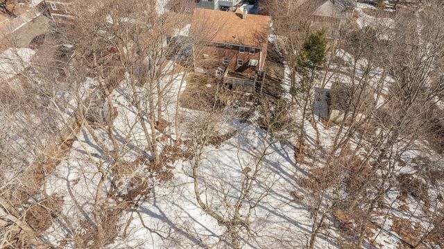 34 Summer St, Saugus, MA 01906