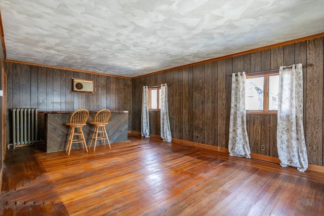 34 Summer St, Saugus, MA 01906