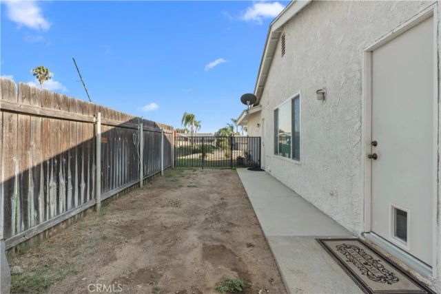 2764 Mirada, Highland, CA 92346