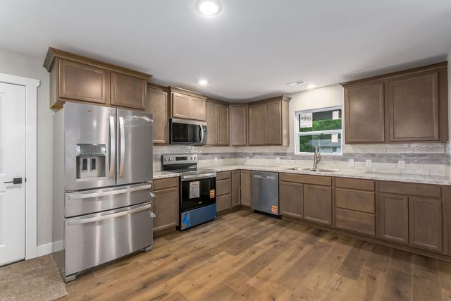 703 N Washington St, El Dorado, KS 67042