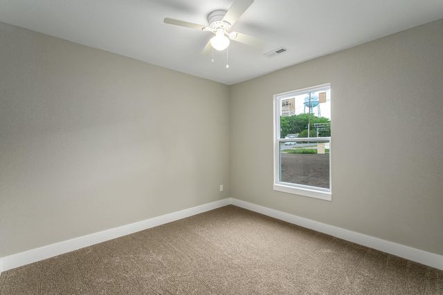 703 N Washington St, El Dorado, KS 67042