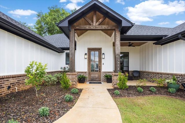 916 Jackie Ray, White House, TX 75791