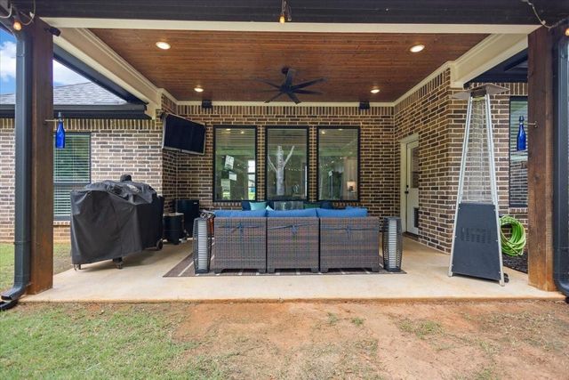 916 Jackie Ray, White House, TX 75791