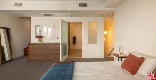 1250 N Harper Avenue 411, Los Angeles, CA 90046