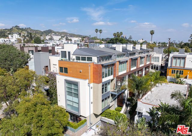 1250 N Harper Avenue 411, Los Angeles, CA 90046