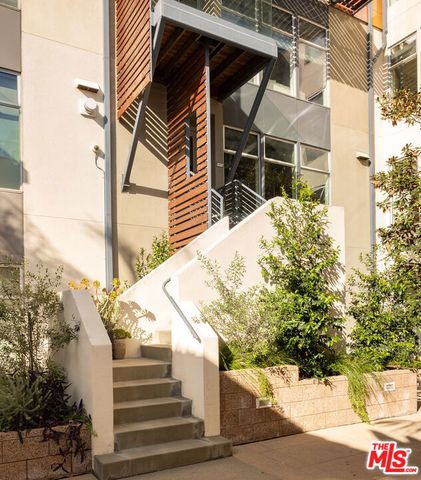 1250 N Harper Avenue 411, Los Angeles, CA 90046