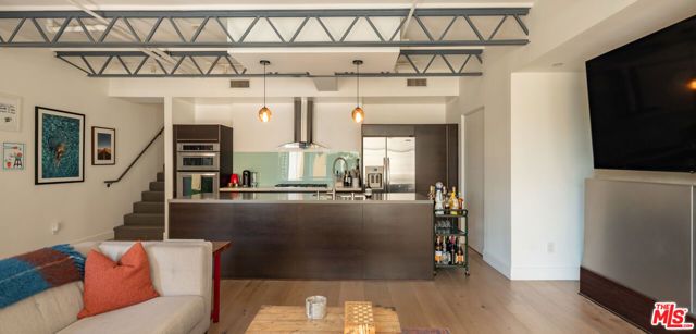 1250 N Harper Avenue 411, Los Angeles, CA 90046