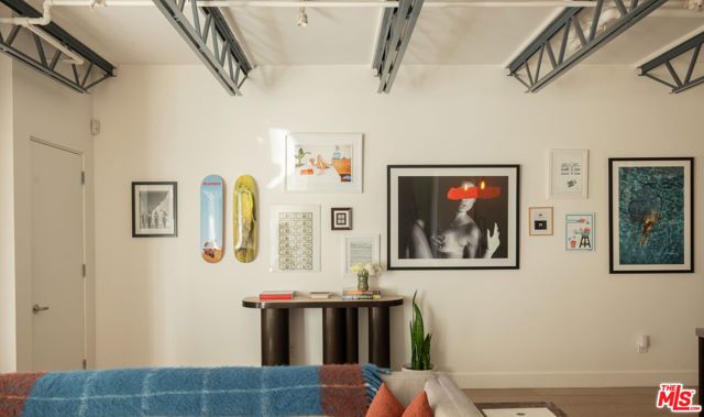 1250 N Harper Avenue 411, Los Angeles, CA 90046