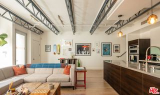 1250 N Harper Avenue 411, Los Angeles, CA 90046