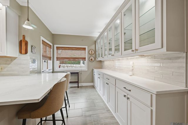 9510 Hunter Ct, Baton Rouge, LA 70809