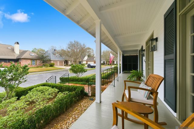 9510 Hunter Ct, Baton Rouge, LA 70809