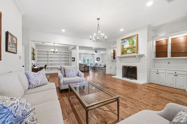 9510 Hunter Ct, Baton Rouge, LA 70809