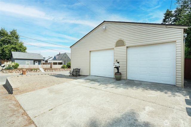 702 N Mullen Street, Tacoma, WA 98406