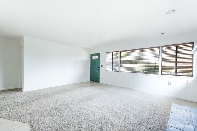 702 N Mullen Street, Tacoma, WA 98406