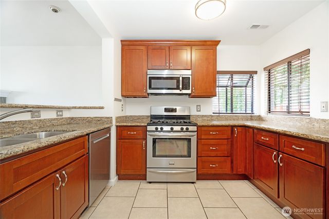 702 N Mullen Street, Tacoma, WA 98406