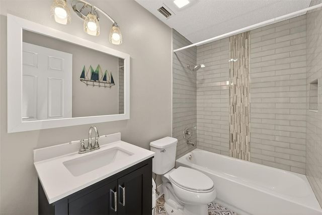 1207 13TH CIRCLE SE 7, Largo, FL 33771