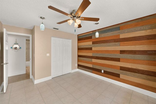 1207 13TH CIRCLE SE 7, Largo, FL 33771