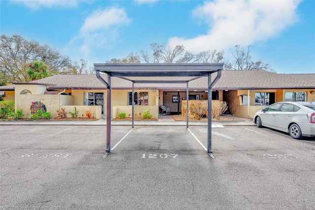 1207 13TH CIRCLE SE 7, Largo, FL 33771