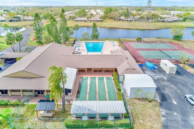 1207 13TH CIRCLE SE 7, Largo, FL 33771