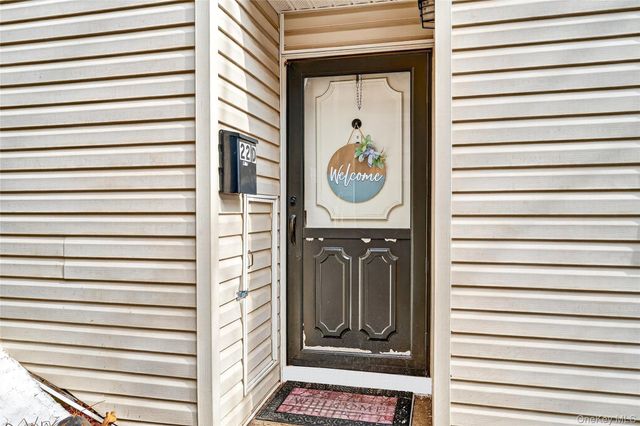 22 Hillside Terrace D, White Plains, NY 10601