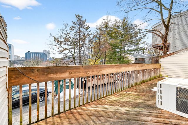 22 Hillside Terrace D, White Plains, NY 10601