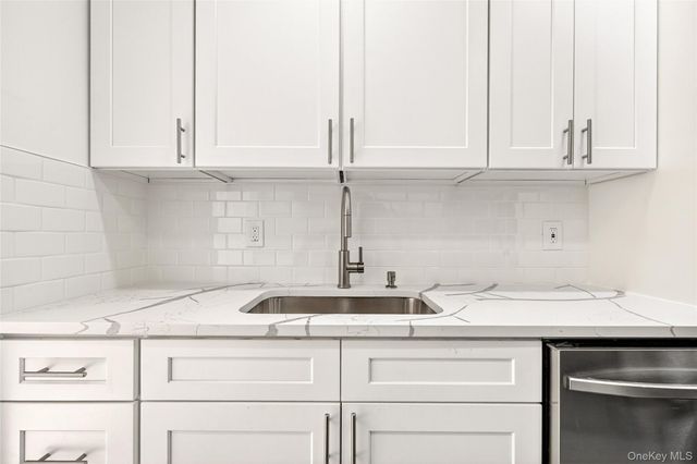 22 Hillside Terrace D, White Plains, NY 10601