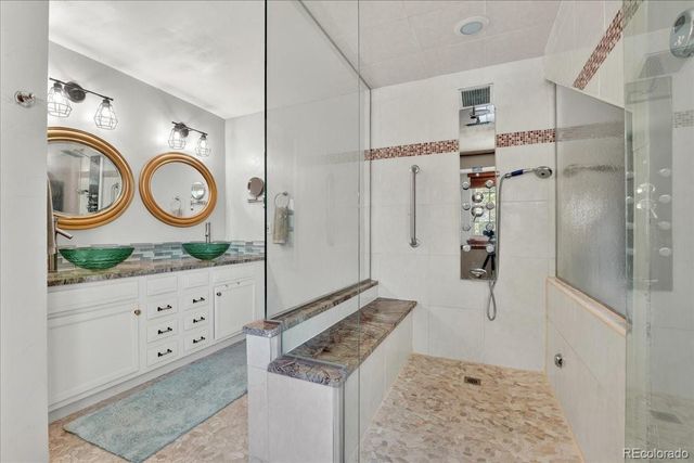 57 Yank Way, Lakewood, CO 80228
