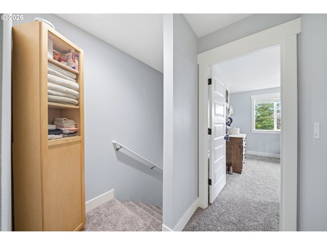 2485 CHINA GARDEN Rd, Kalama, WA 98625