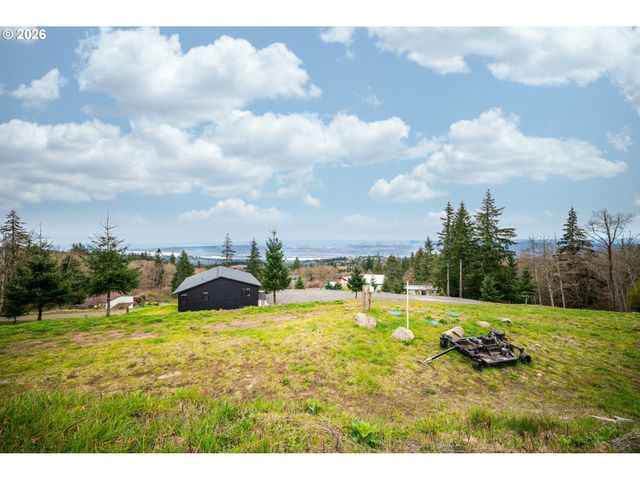 2485 CHINA GARDEN Rd, Kalama, WA 98625
