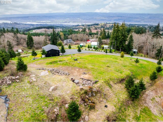 2485 CHINA GARDEN Rd, Kalama, WA 98625