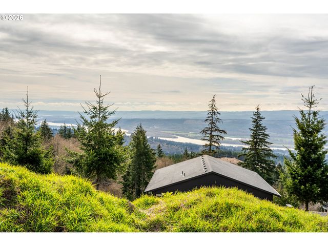 2485 CHINA GARDEN Rd, Kalama, WA 98625