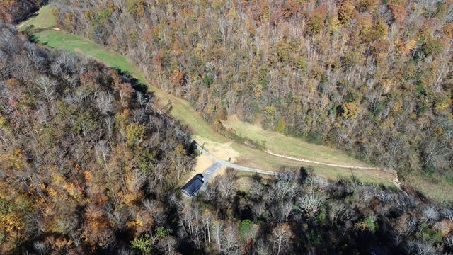 221 Pine Lick Estates Dr, Whitleyville, TN 38588