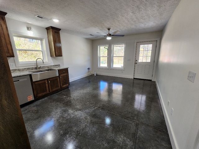 221 Pine Lick Estates Dr, Whitleyville, TN 38588