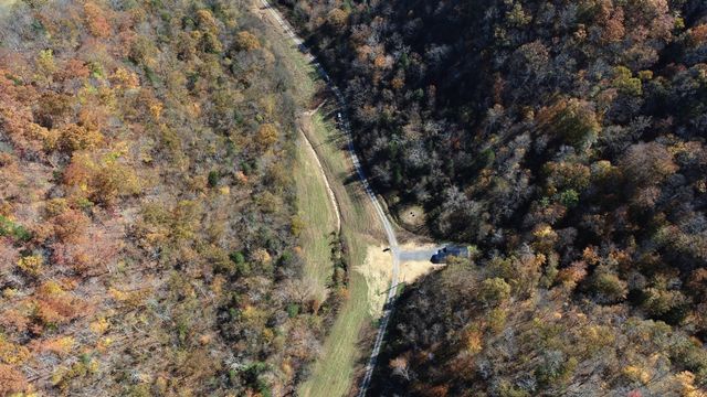 221 Pine Lick Estates Dr, Whitleyville, TN 38588