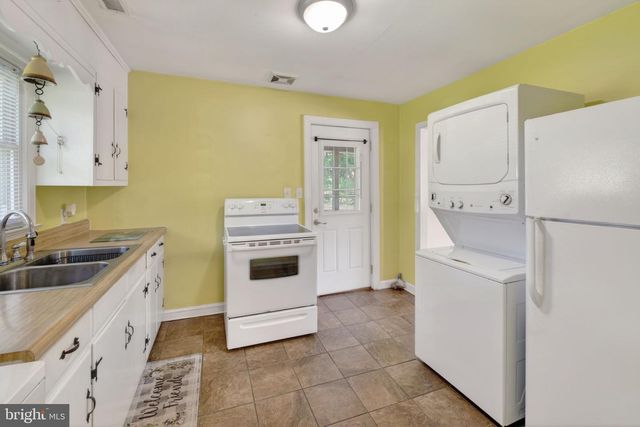 188 SPICERS MILL RD, Orange, VA 22960