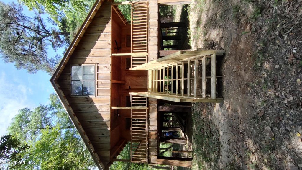 110. Rosenbaum Drive, Poplarville, MS 39470