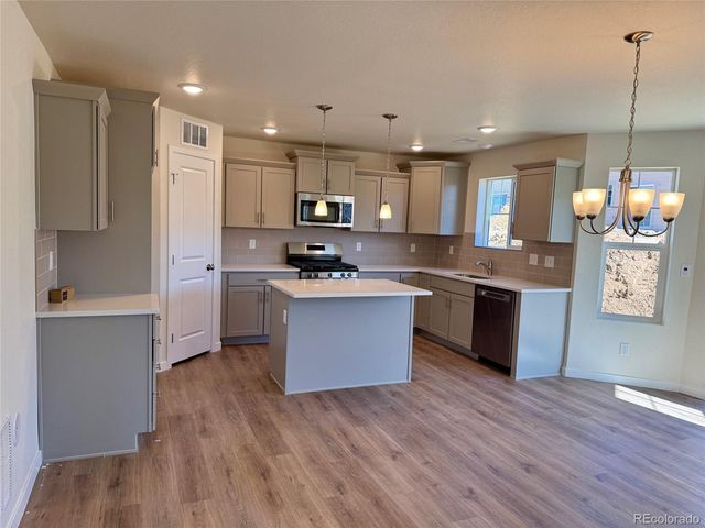 716 N Carrie Court, Watkins, CO 80137