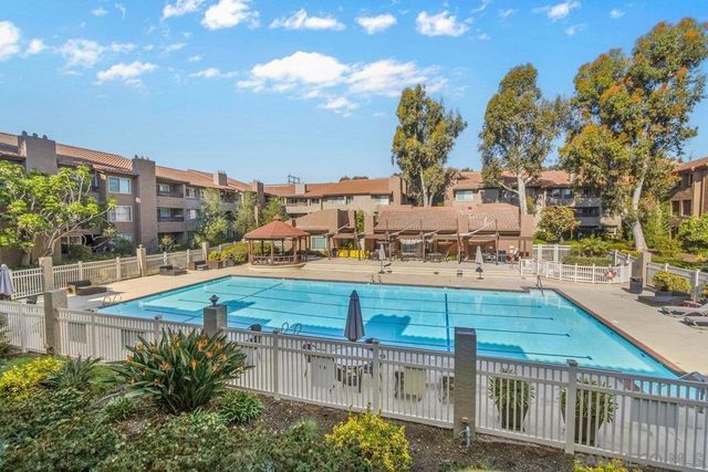 10300 Caminito Cuervo 52, San Diego, CA 92108