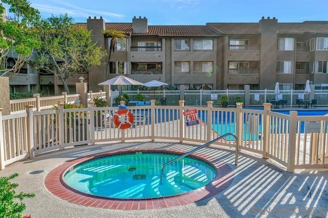 10300 Caminito Cuervo 52, San Diego, CA 92108