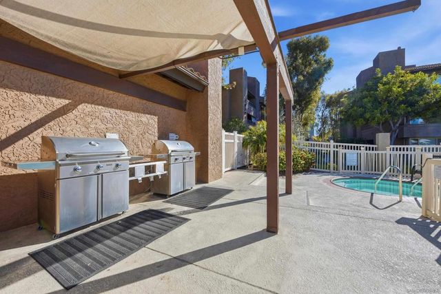 10300 Caminito Cuervo 52, San Diego, CA 92108