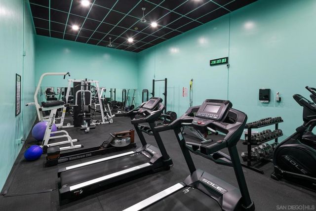 10300 Caminito Cuervo 52, San Diego, CA 92108