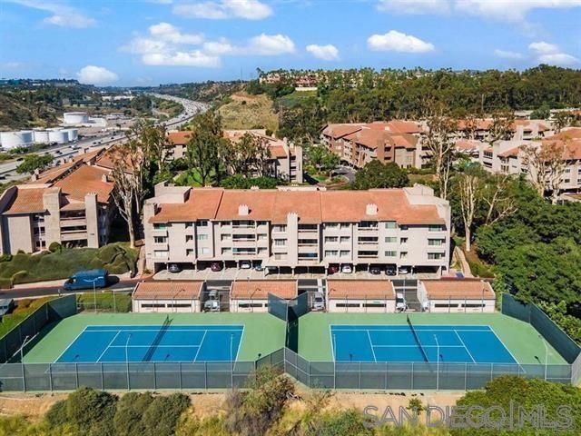 10300 Caminito Cuervo 52, San Diego, CA 92108