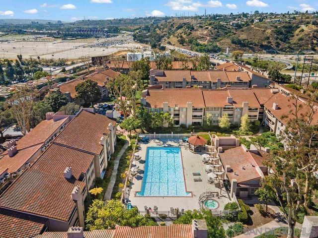 10300 Caminito Cuervo 52, San Diego, CA 92108