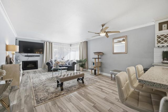 10300 Caminito Cuervo 52, San Diego, CA 92108