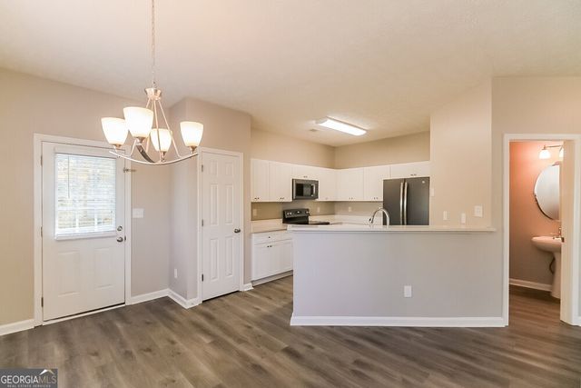 7430 Royale Lane, Riverdale, GA 30296